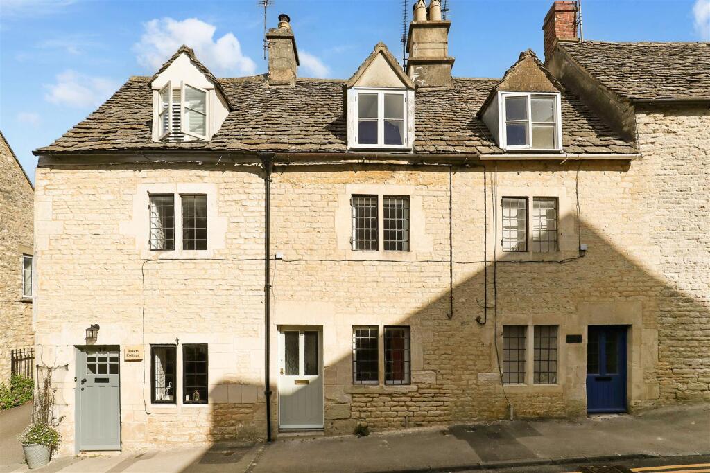Main image of property: Tetbury Street, Minchinhampton, Stroud
