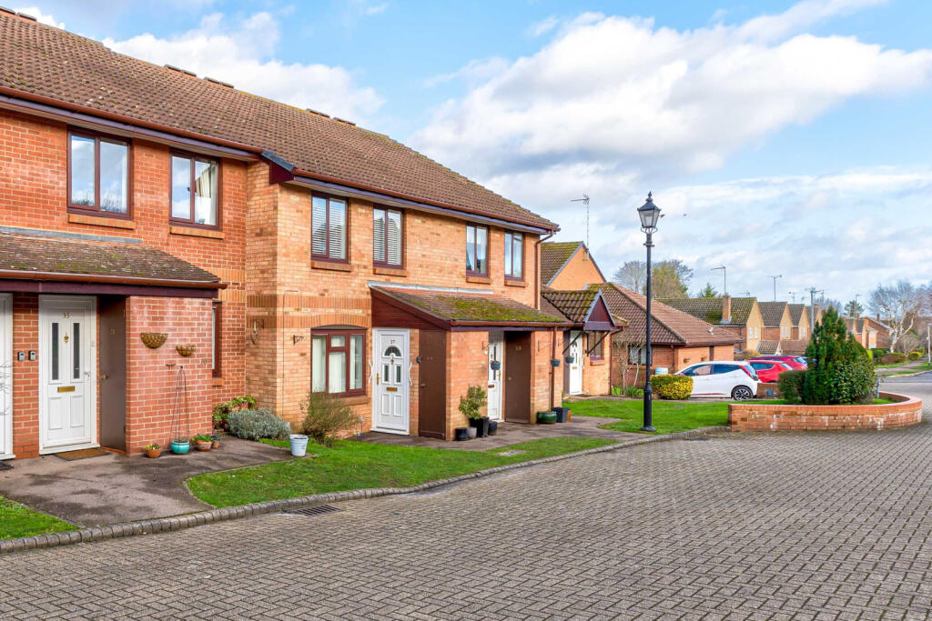 1 bedroom apartment for sale in Four Limes, Wheathampstead, St. Albans