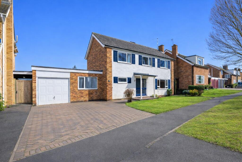 Main image of property: Dale Avenue, Wheathampstead, St. Albans, Hertfordshire, AL4