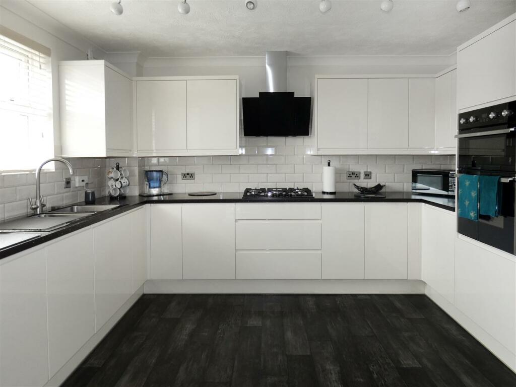 Additional property image - Harsfold Road, Rustington,