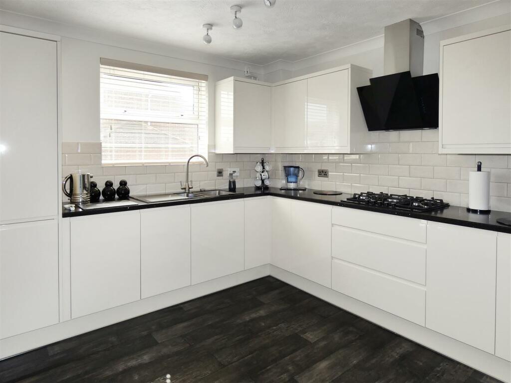 Additional property image - Harsfold Road, Rustington,