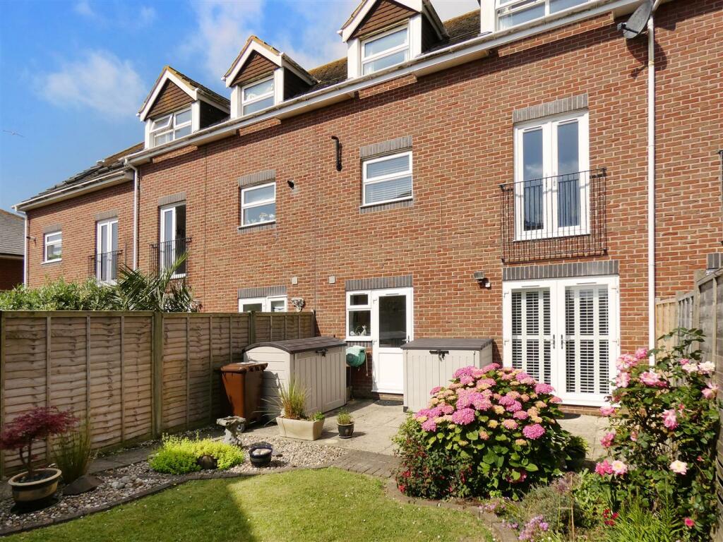 Additional property image - Harsfold Road, Rustington,