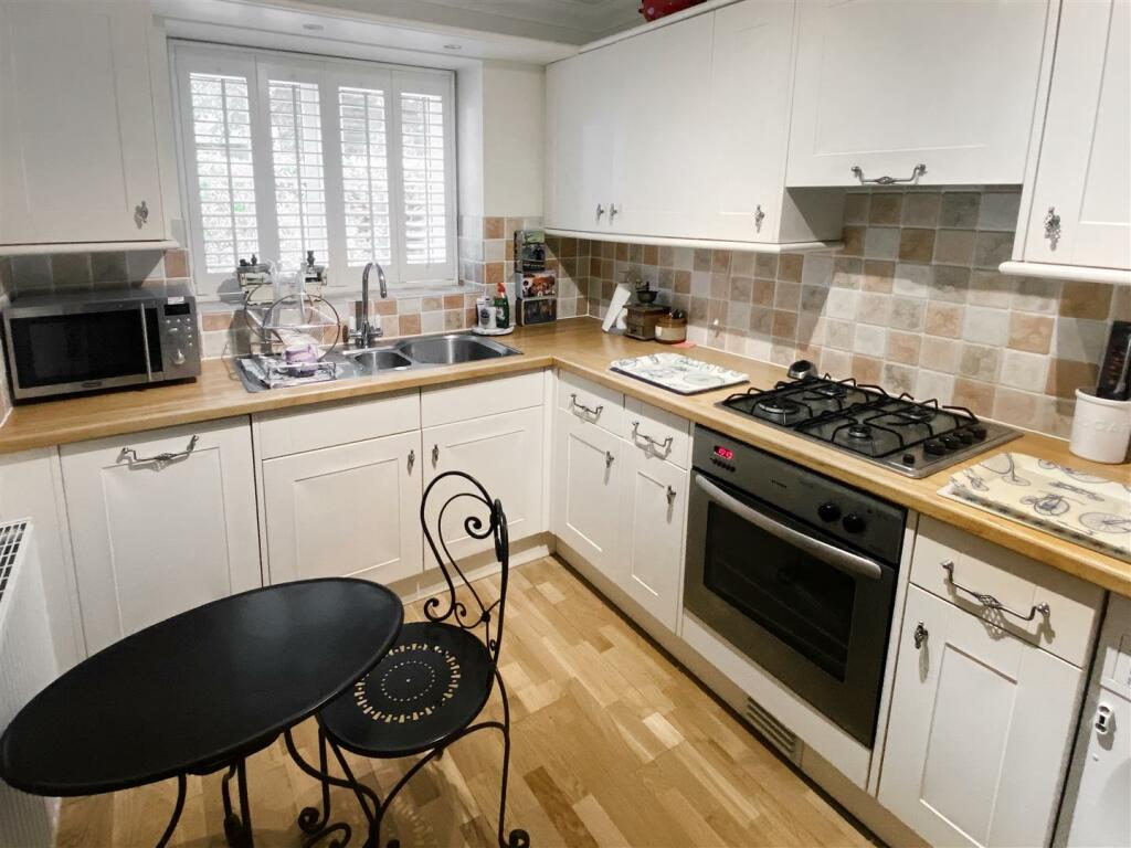Additional property image - Elm Farm Cottages, Old Manor Road, Rustington