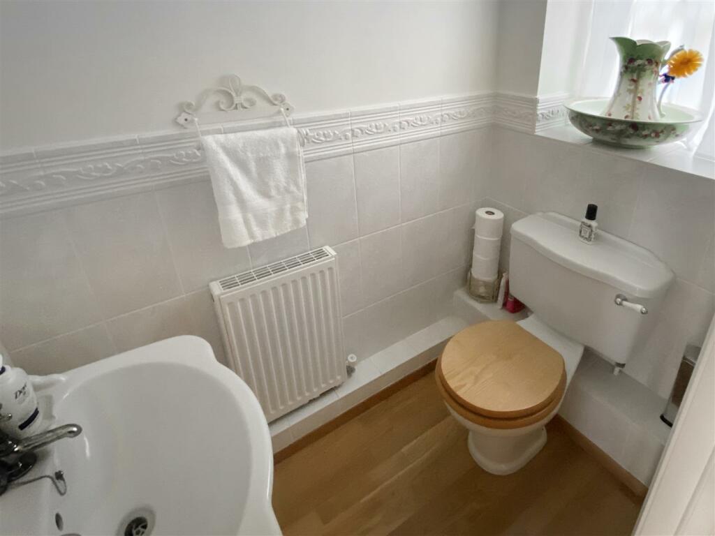 Additional property image - Elm Farm Cottages, Old Manor Road, Rustington