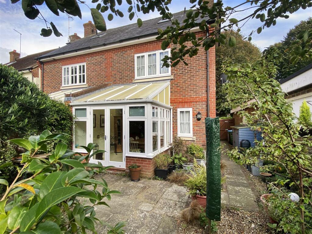 Additional property image - Elm Farm Cottages, Old Manor Road, Rustington