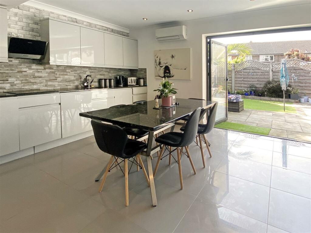 Additional property image - Southcourt Close, Rustington