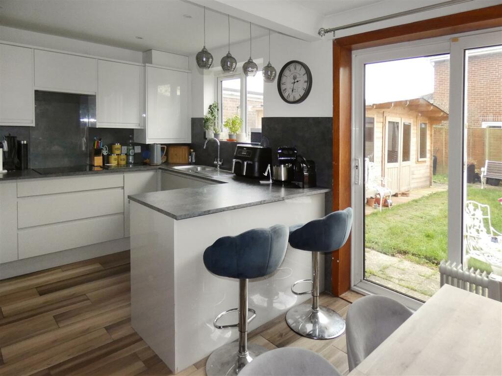 Additional property image - Leeward Road, Littlehampton