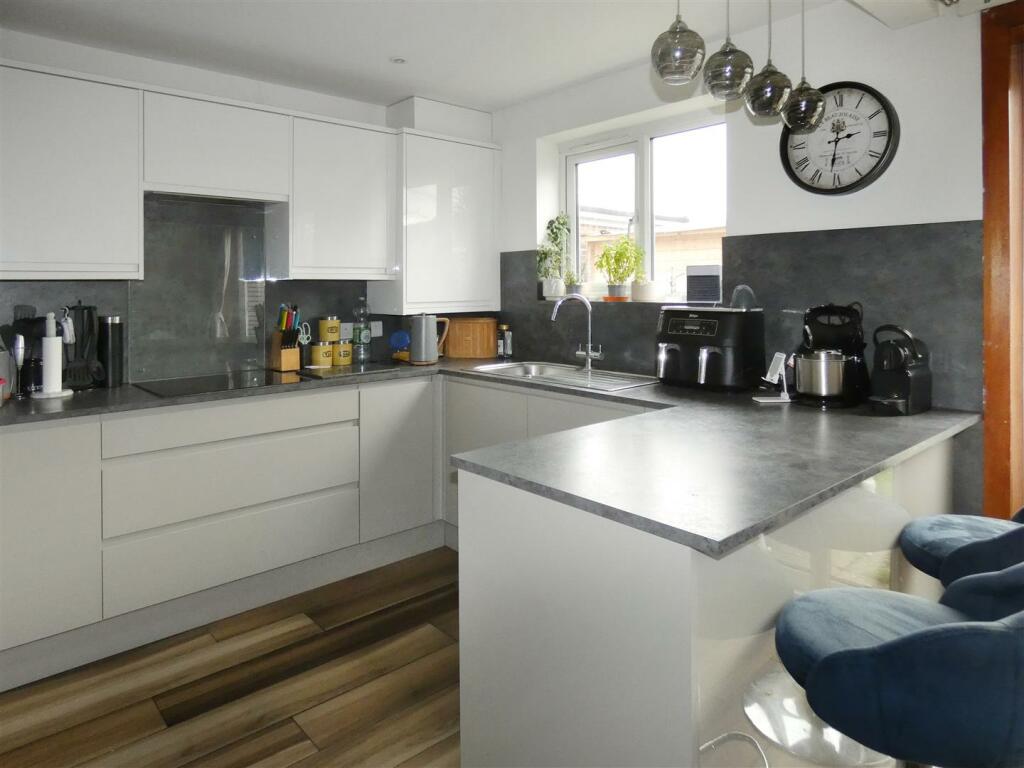 Additional property image - Leeward Road, Littlehampton