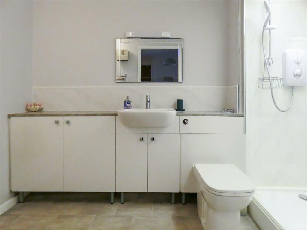 Additional property image - Field House, Station Road, East Preston