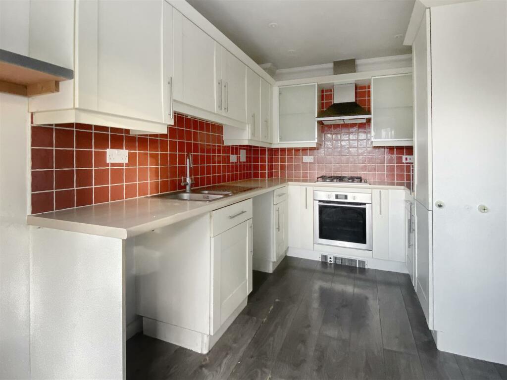 Additional property image - The Poplars, Littlehampton