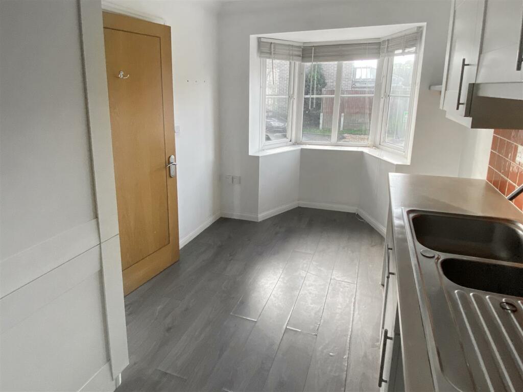 Additional property image - The Poplars, Littlehampton