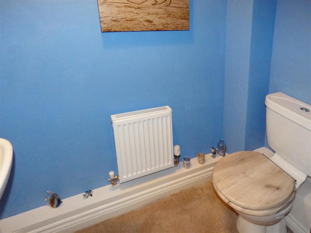 Additional property image - Cheal Way, Littlehampton