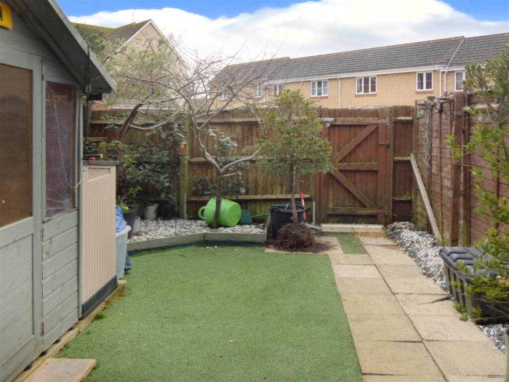 Additional property image - Cheal Way, Littlehampton
