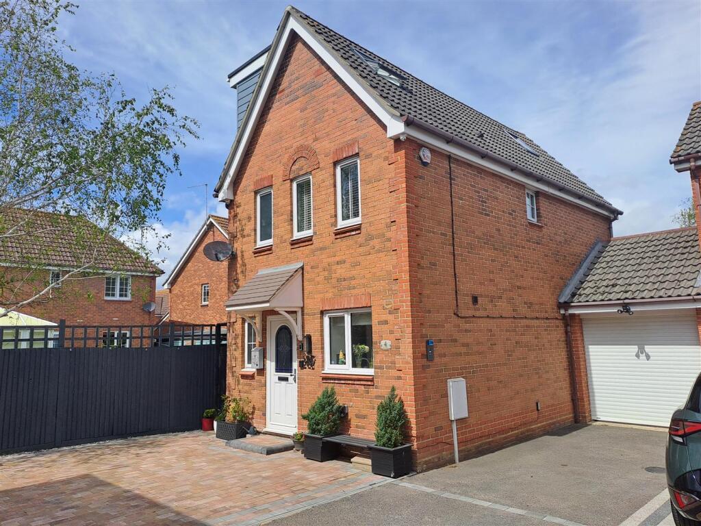 Main image of property: Iris Close, Littlehampton
