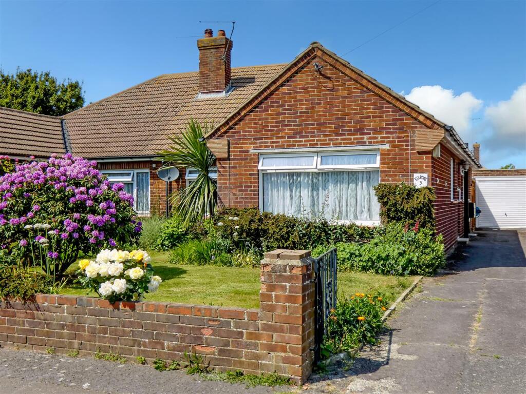 3 bedroom semi-detached bungalow