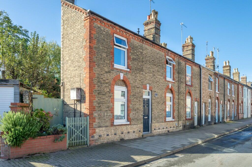 Additional property image - Newmarket, Suffolk