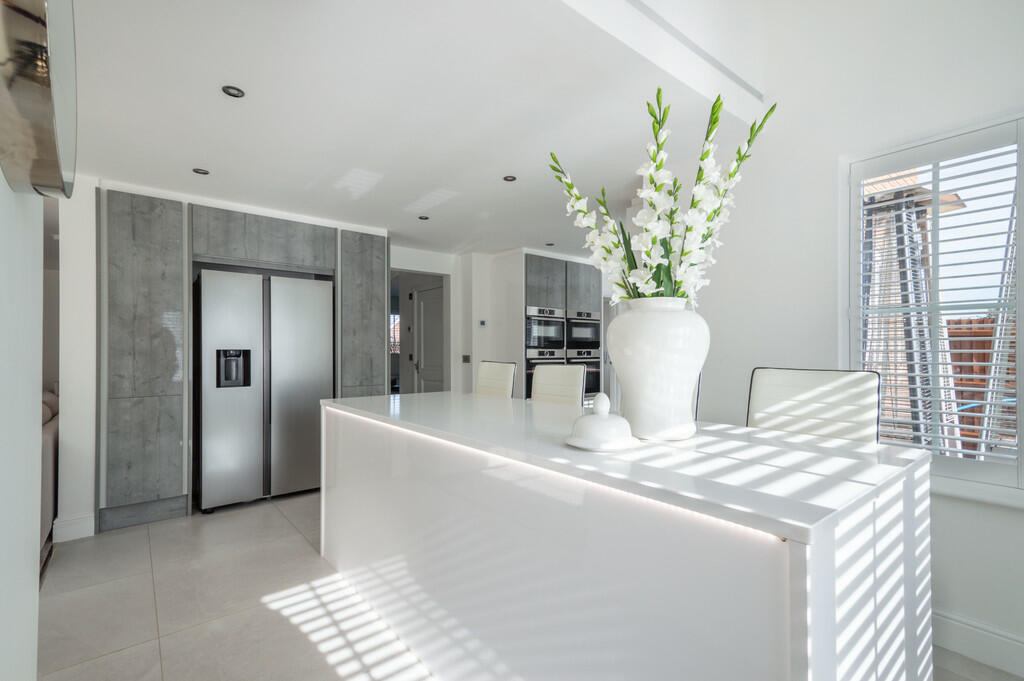Additional property image - Newmarket, Suffolk