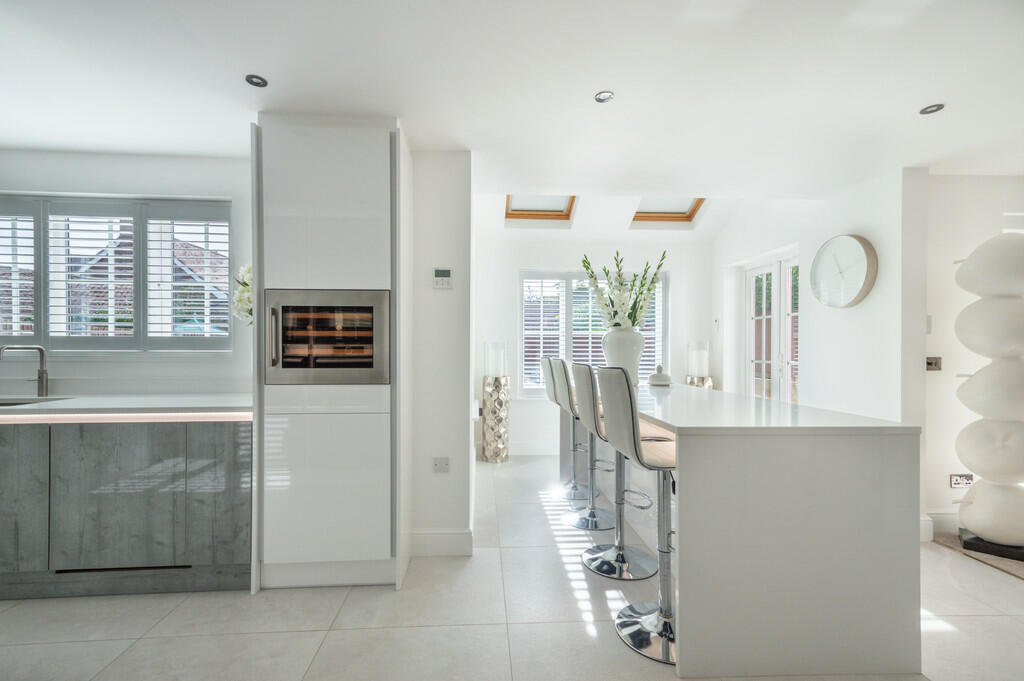 Additional property image - Newmarket, Suffolk