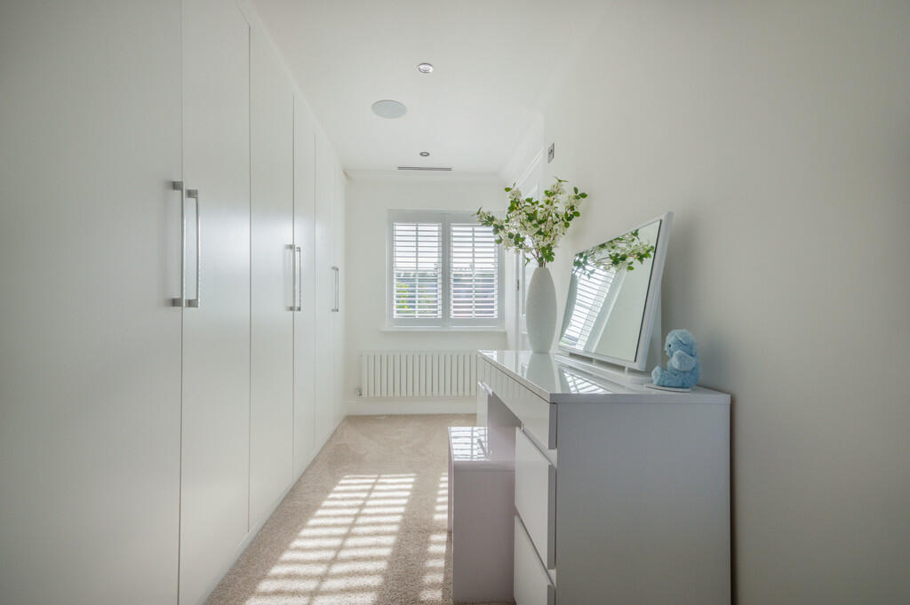 Additional property image - Newmarket, Suffolk