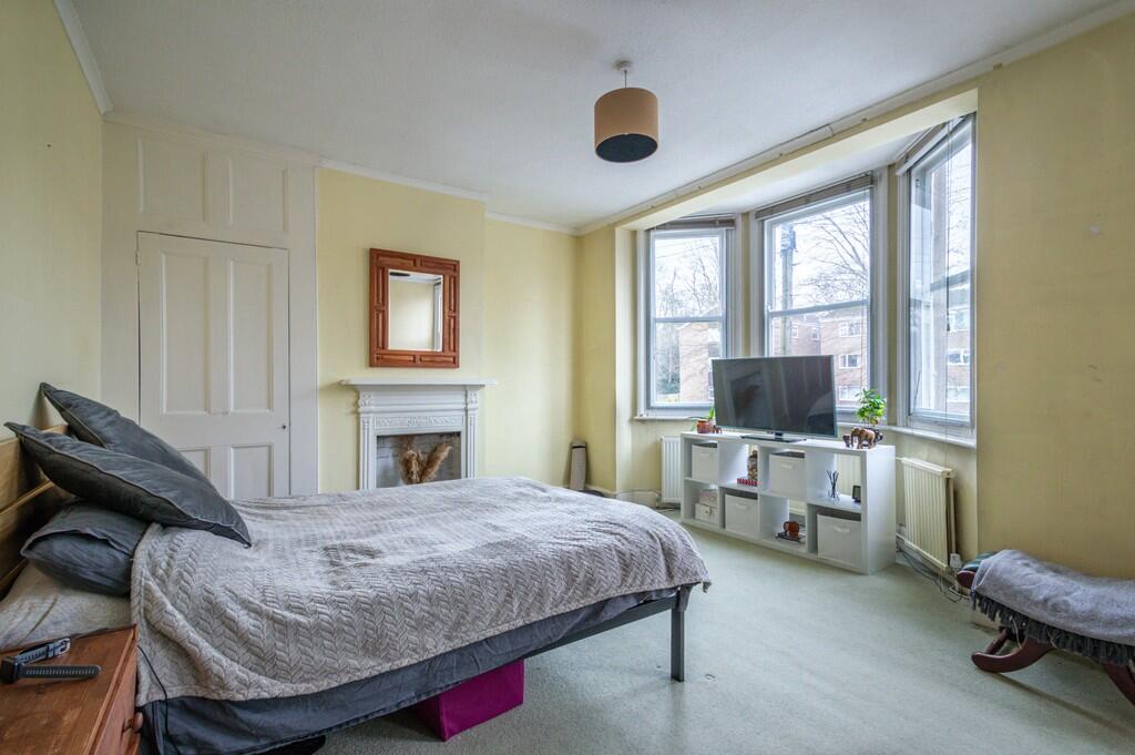 Additional property image - Newmarket, Suffolk