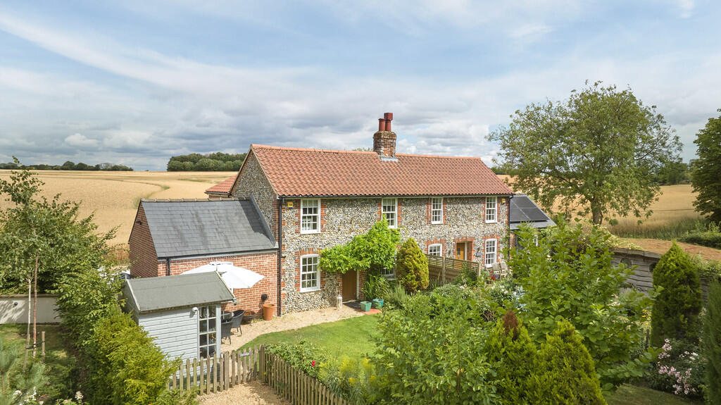 Main image of property: Cowlinge, Suffolk