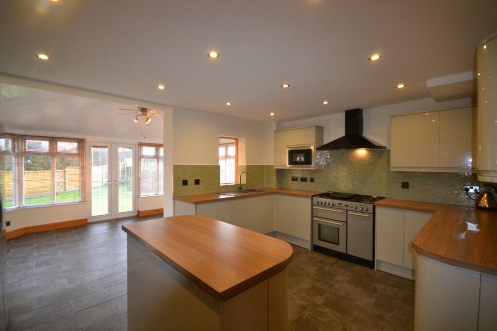 3 bedroom detached house for sale in Yarrow Close, Croston, PR26