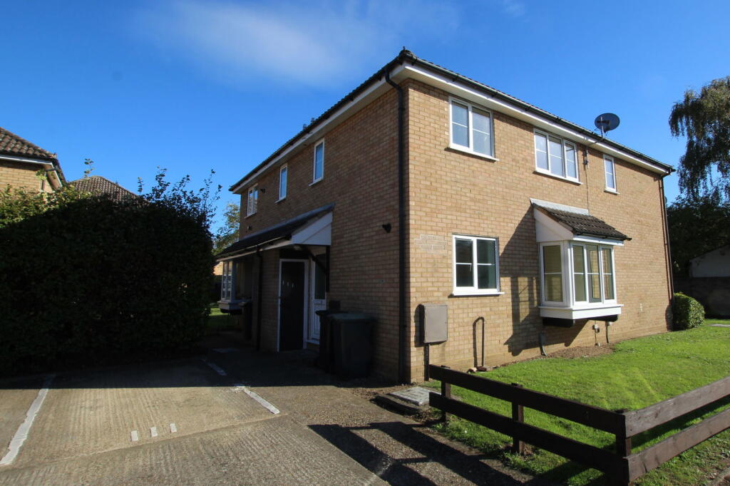 Main image of property: Laburnum Road, Sandy, SG19 1HY