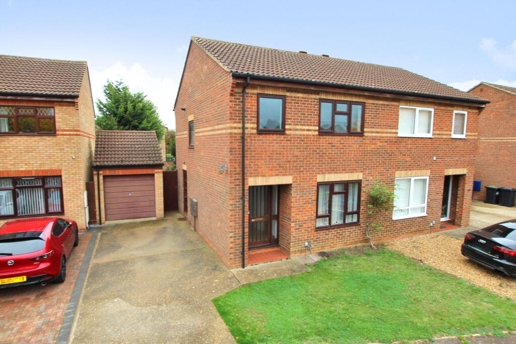 Main image of property: Waverley Avenue, Sandy, SG19 1TB