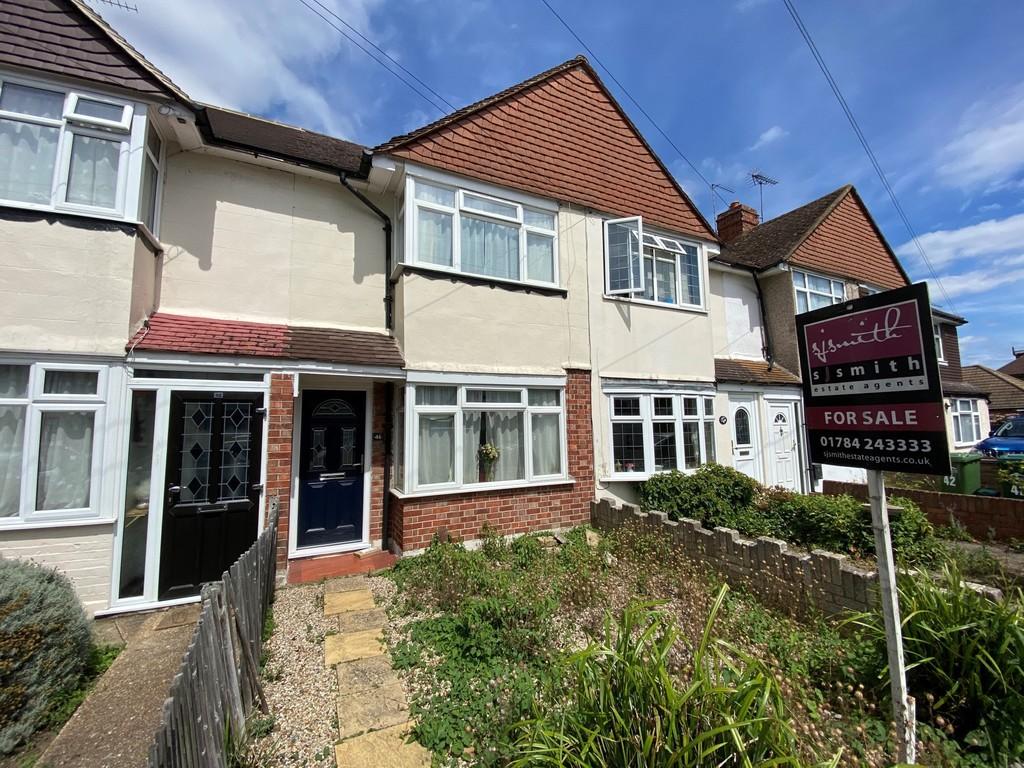 2 bedroom terraced house for sale in Ashford Avenue, Ashford, TW15