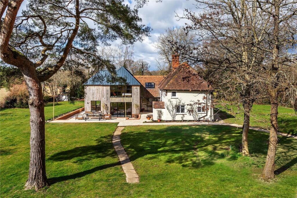 Main image of property: Knowle Lane, Cranleigh, Surrey, GU6