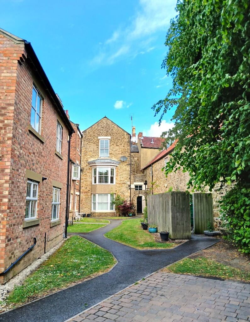 Main image of property: Apt 1, 70 Kingsway, Bishop Auckland, County Durham, DL14