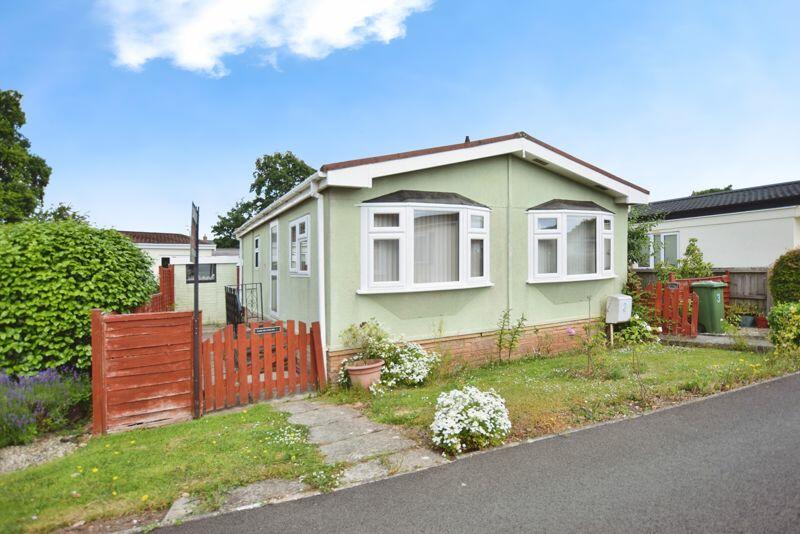 2 bedroom detached house for sale in Second Avenue, Topsham, Exeter, EX2