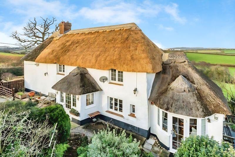 Main image of property: Clyst Honiton, Exeter