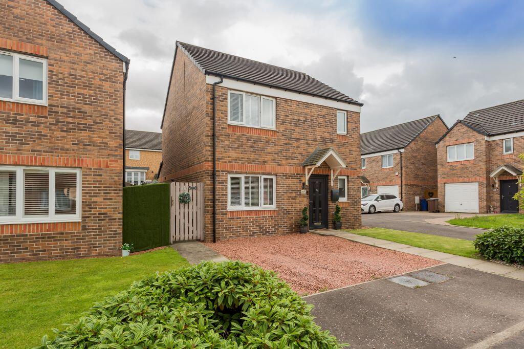 Main image of property: 69 Hillhead Crescent, Paisley, PA3 3FF
