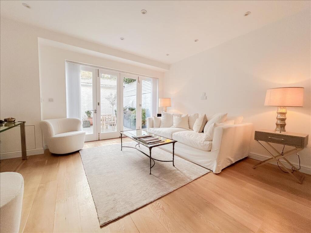 Main image of property: Boyne Terrace Mews, Holland Park, London, W11