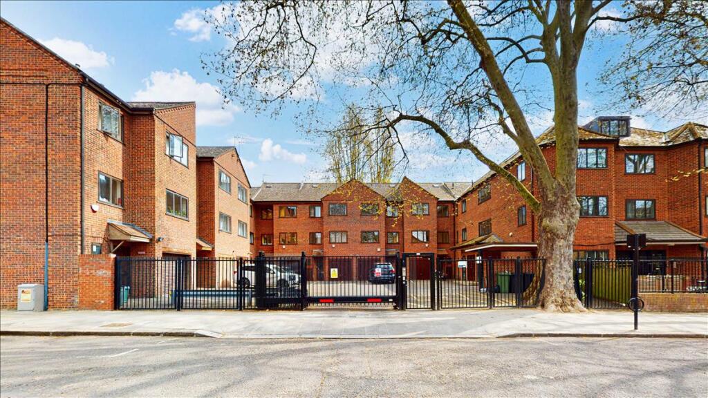 Main image of property: St Helens Gardens, London, W10