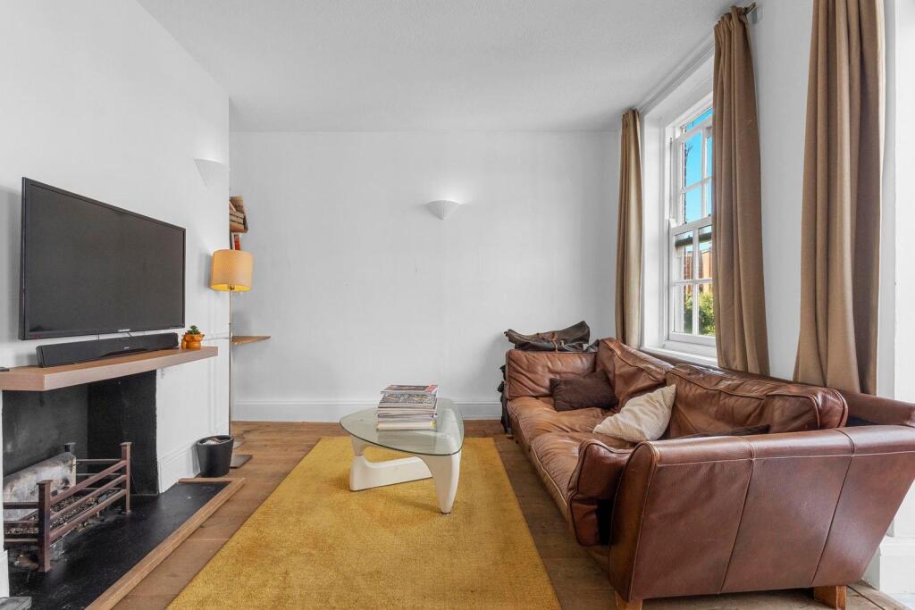 Main image of property: Clarendon Road, London, W11