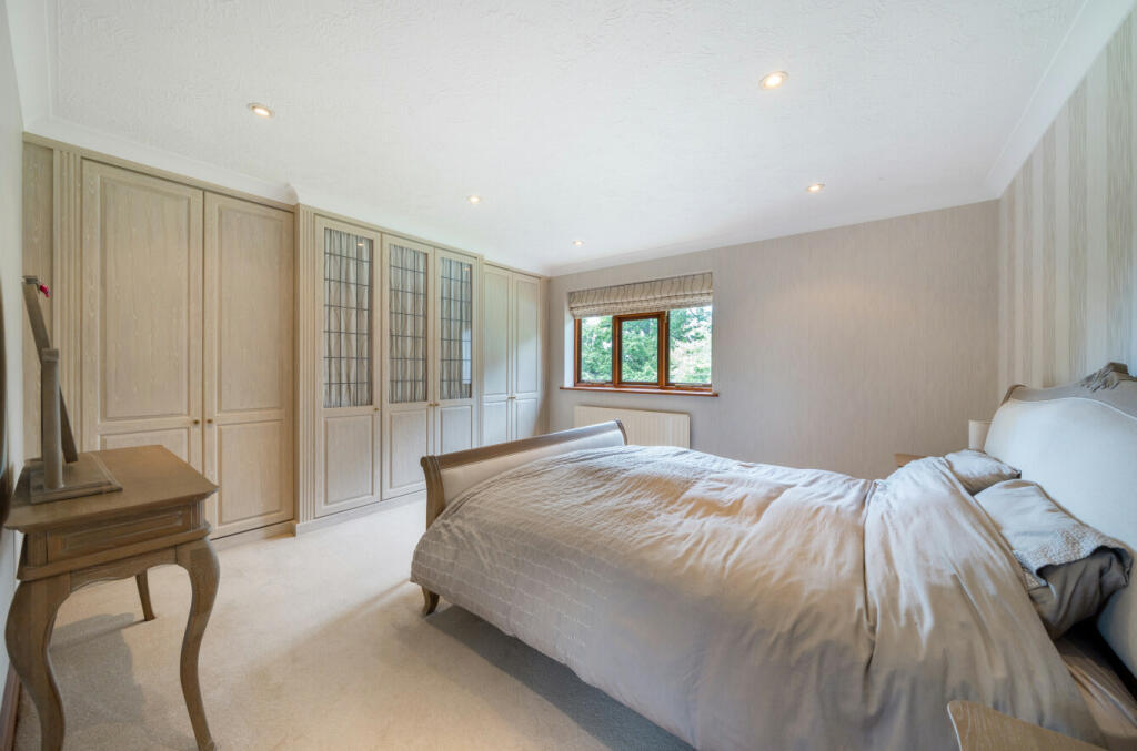 Additional property image - Fairway Gardens, Beckenham, BR3