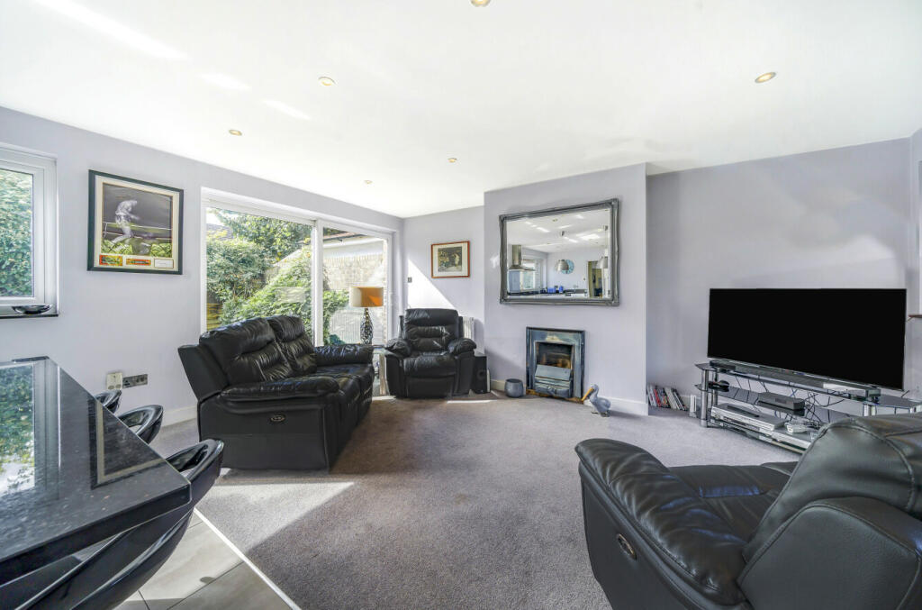 Additional property image - Beaconsfield Road, Bromley, BR1