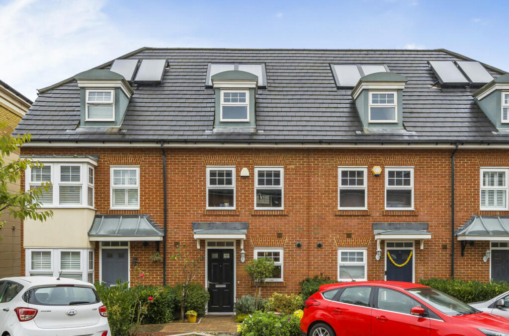 Additional property image - Lorimer Row, Bromley, BR2