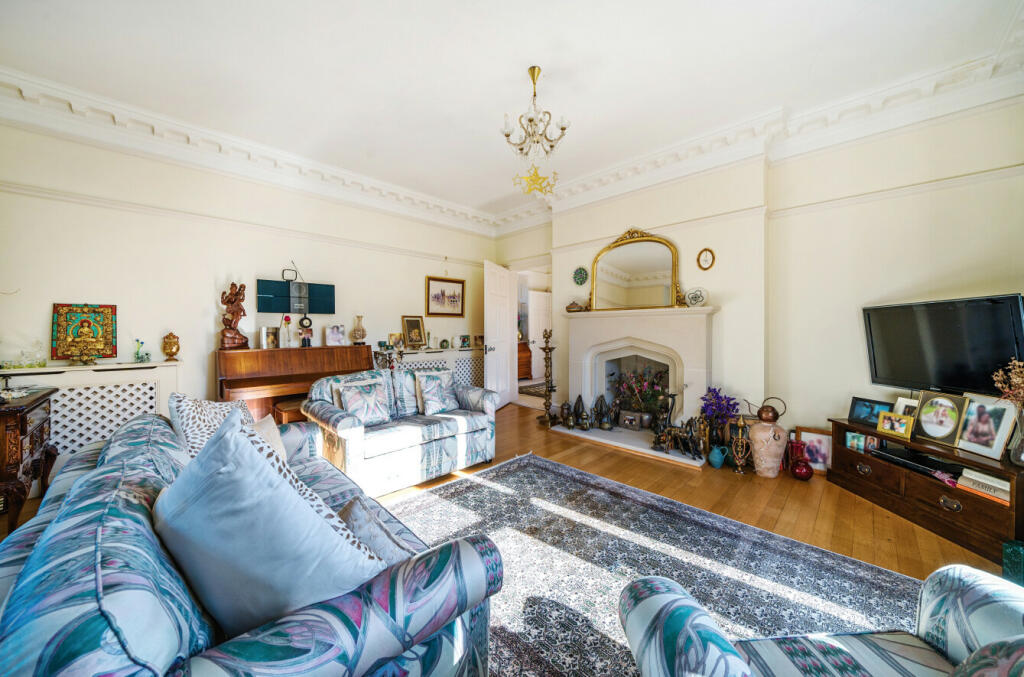 Additional property image - South Hill Road, Bromley, BR2