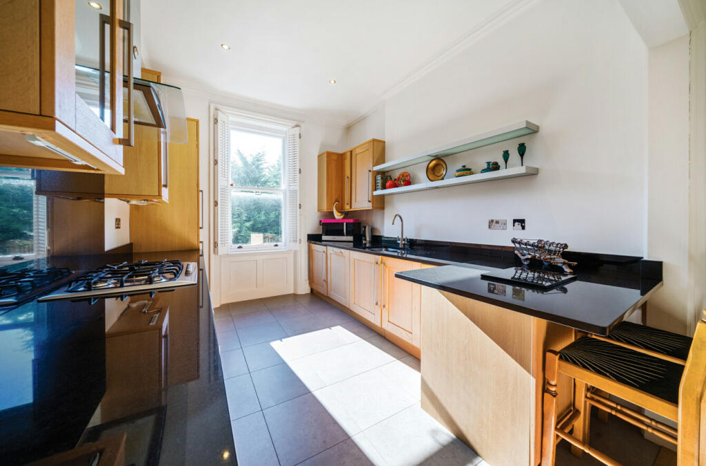 Additional property image - South Hill Road, Bromley, BR2
