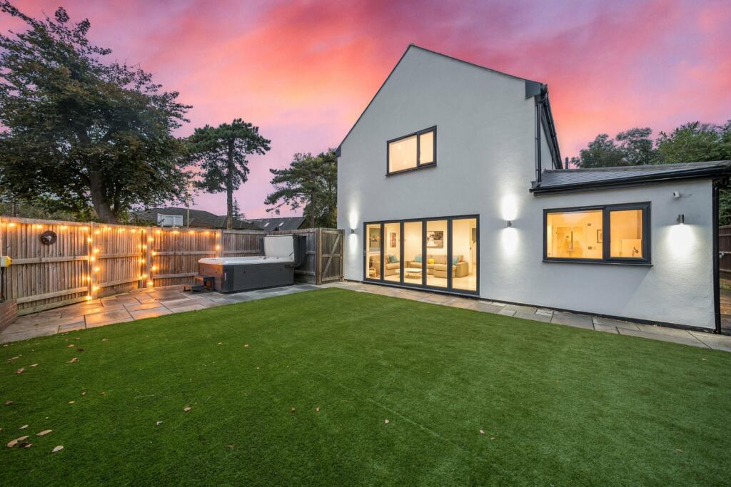 Additional property image - Southborough Road, Bromley, BR1