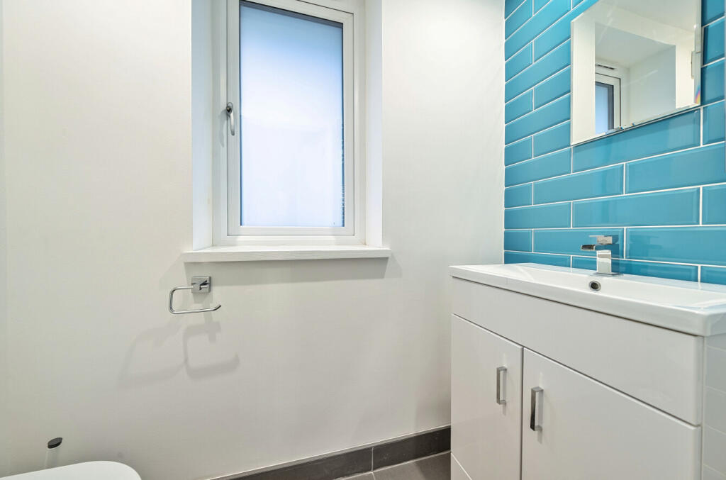 Additional property image - Southborough Road, Bromley, BR1