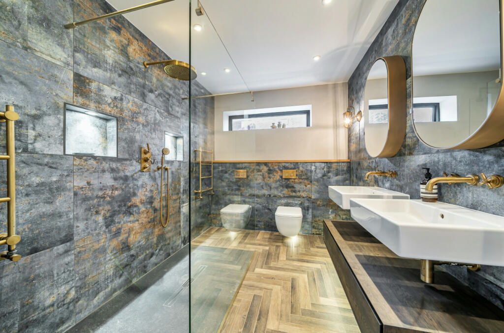 Additional property image - Rodway Road, Bromley, Kent, BR1