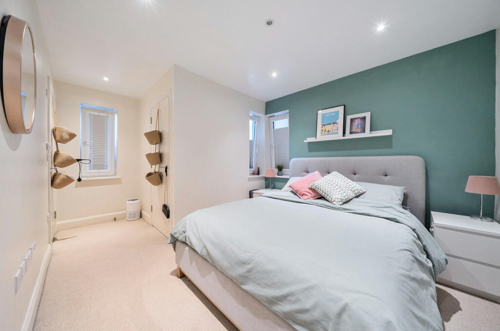 Additional property image - Beckenham Lane, Bromley, BR2