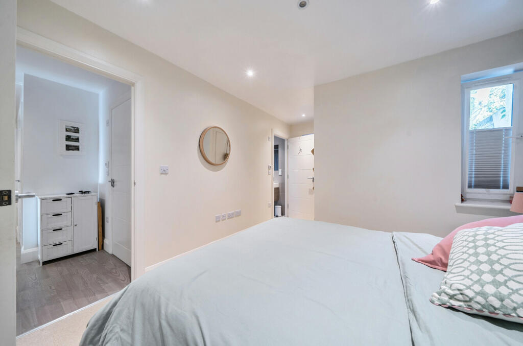Additional property image - Beckenham Lane, Bromley, BR2