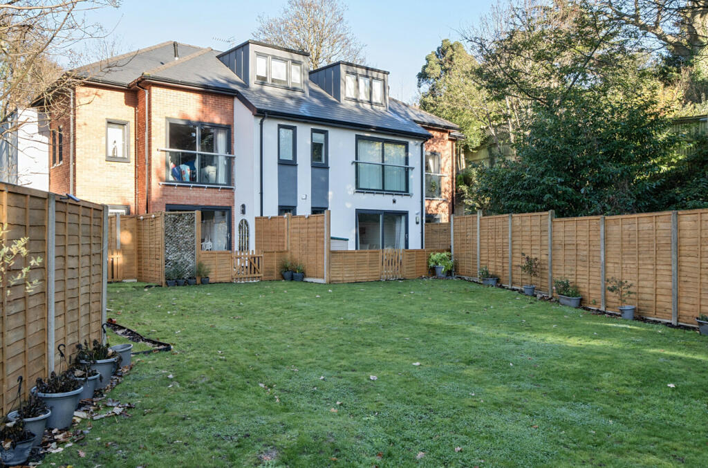 Additional property image - Beckenham Lane, Bromley, BR2