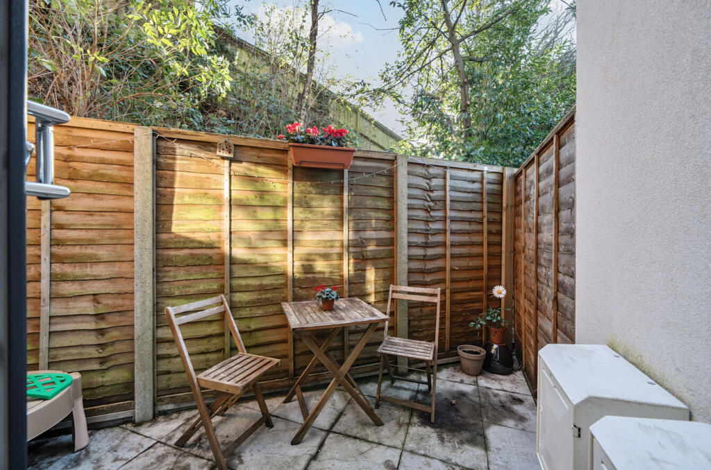 Additional property image - Beckenham Lane, Bromley, BR2