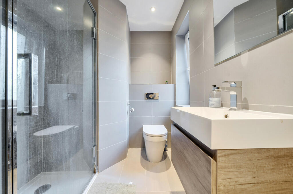 Additional property image - Beckenham Lane, Bromley, BR2